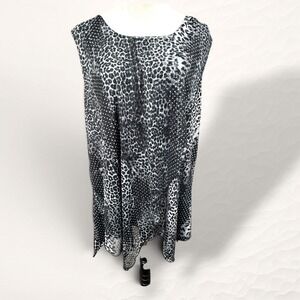 Adele & May Sleeveless Top Women 3X Black Animal Print Sharkbite Hem Electic